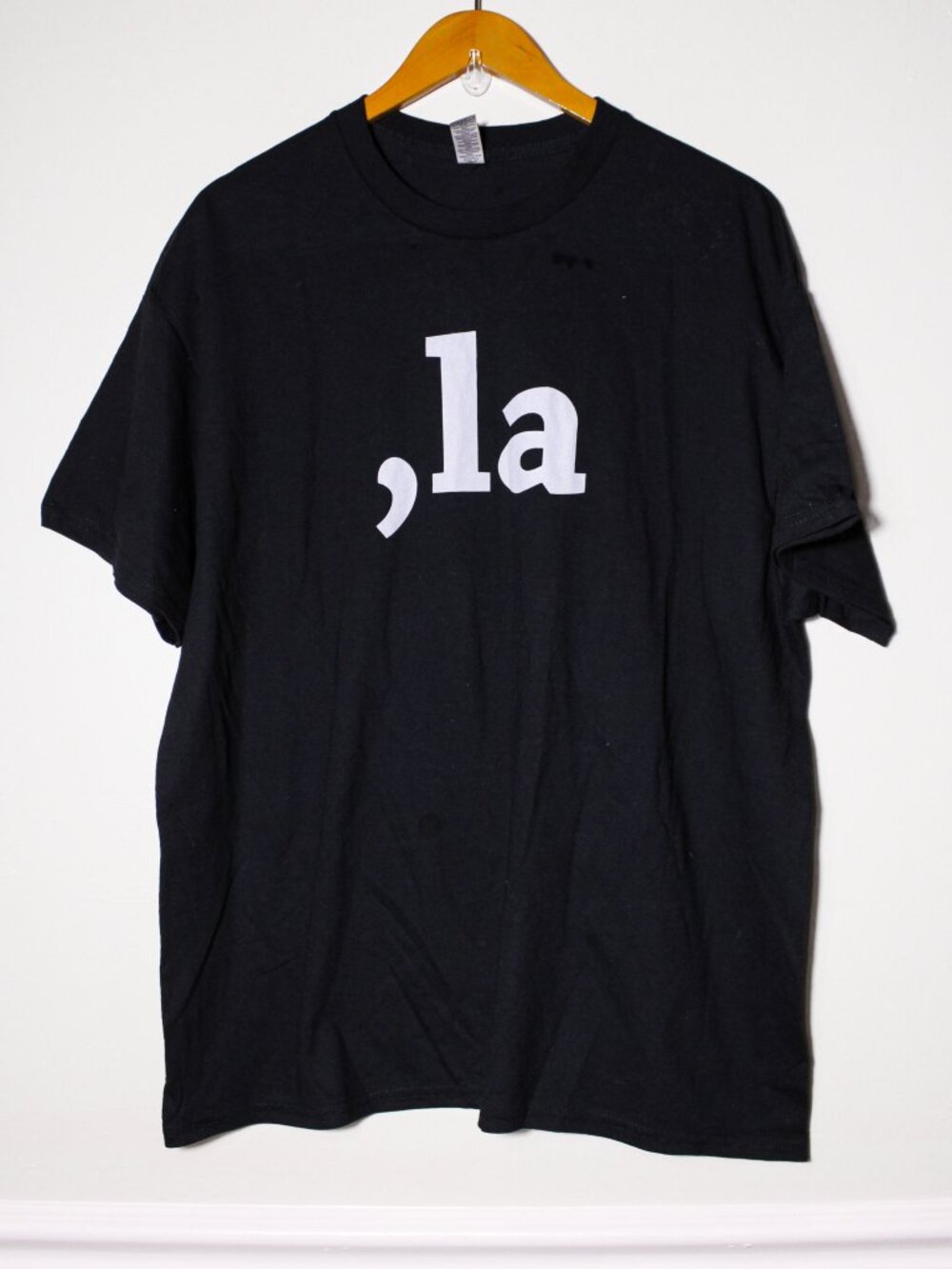 Kamala Harris Comma La Graphic Tee Black Size XL